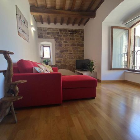 Apartament Mazzini 3 Asyż Zewnętrze zdjęcie