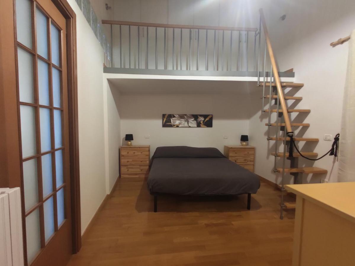 Apartament Mazzini 3 Asyż Zewnętrze zdjęcie